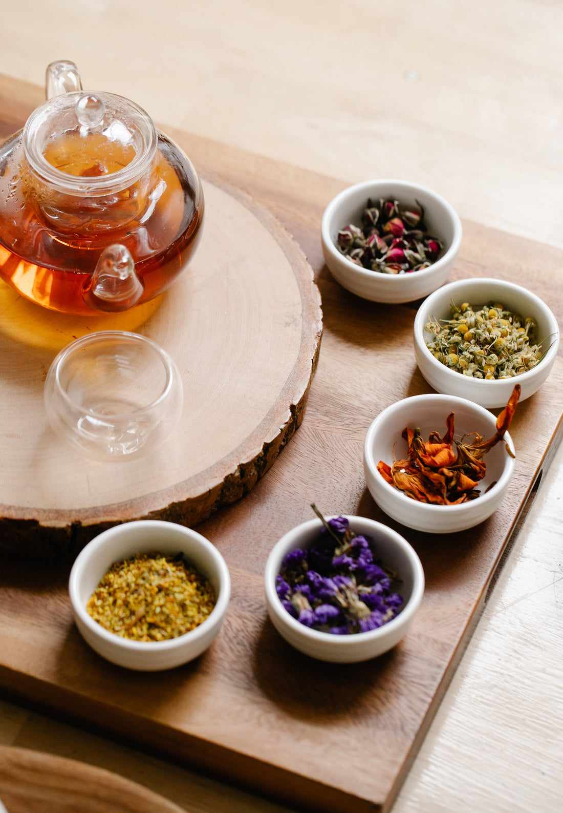 5 Herbal Teas for Radiant Skin
